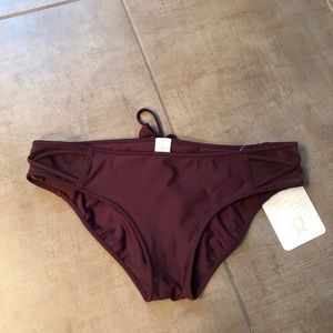 LULULEMON Bikini bottoms